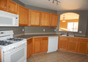 8134 Woodfrost Way, Tucson, Arizona 85747, 3 Bedrooms Bedrooms, ,2 BathroomsBathrooms,Home,For Rent,Woodfrost,1272