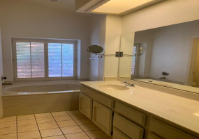 2910 Hartwick Avenue, Tucson, Arizona 85715, 3 Bedrooms Bedrooms, ,2 BathroomsBathrooms,Home,For Rent,Hartwick,1273