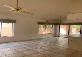 2910 Hartwick Avenue, Tucson, Arizona 85715, 3 Bedrooms Bedrooms, ,2 BathroomsBathrooms,Home,For Rent,Hartwick,1273