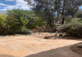 2910 Hartwick Avenue, Tucson, Arizona 85715, 3 Bedrooms Bedrooms, ,2 BathroomsBathrooms,Home,For Rent,Hartwick,1273
