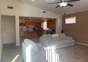 961 Cork Oak Place, Oro Valley, Arizona 85755, 4 Bedrooms Bedrooms, ,2.5 BathroomsBathrooms,Home,For Rent,Cork Oak,1318