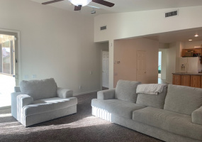961 Cork Oak Place, Oro Valley, Arizona 85755, 4 Bedrooms Bedrooms, ,2.5 BathroomsBathrooms,Home,For Rent,Cork Oak,1318
