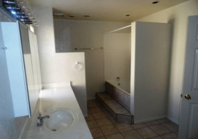 5640 Placita Favorita, Tucson, Arizona 85750, 3 Bedrooms Bedrooms, ,2.5 BathroomsBathrooms,Home,For Rent,Placita Favorita,1329