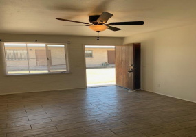 2545 Park Avenue, Tucson, Arizona 85719, 1 Bedroom Bedrooms, ,1 BathroomBathrooms,Tri-Plex,For Rent,Unit 5 ,Park,1354