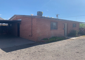 2645 Park Avenue, Tucson, Arizona 85719, 2 Bedrooms Bedrooms, ,1 BathroomBathrooms,Duplex,For Rent,Park,1399