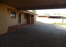 2831 E Edison St, Tucson, Arizona 85716, 3 Bedrooms Bedrooms, ,2 BathroomsBathrooms,Home,For Rent,E Edison St,1031