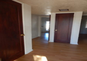2831 E Edison St, Tucson, Arizona 85716, 3 Bedrooms Bedrooms, ,2 BathroomsBathrooms,Home,For Rent,E Edison St,1031