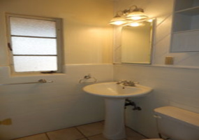 2831 E Edison St, Tucson, Arizona 85716, 3 Bedrooms Bedrooms, ,2 BathroomsBathrooms,Home,For Rent,E Edison St,1031