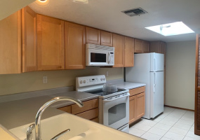 3753 E Edison St, Tucson, Arizona 85716, 2 Bedrooms Bedrooms, ,2 BathroomsBathrooms,Townhouse,For Rent,E Edison St,1423