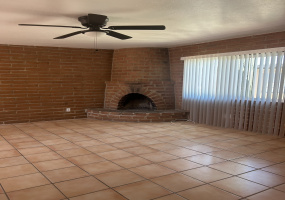 4059 E Lee St, Tucson, Arizona 85712, 2 Bedrooms Bedrooms, ,1 BathroomBathrooms,Home,For Rent,E Lee St,1424