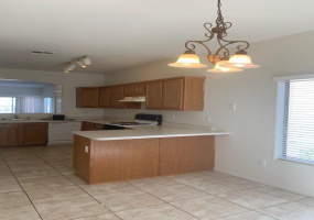6542 S Giuliani Ave, Tucson, Arizona 85757, 3 Bedrooms Bedrooms, ,2 BathroomsBathrooms,Home,For Rent,S Giuliani,1435
