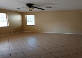 528 E Calle Escora, Tucson, Arizona 85629, 4 Bedrooms Bedrooms, ,2 BathroomsBathrooms,Home,For Rent,E Calle Escora,1530