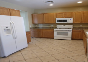 528 E Calle Escora, Tucson, Arizona 85629, 4 Bedrooms Bedrooms, ,2 BathroomsBathrooms,Home,For Rent,E Calle Escora,1530