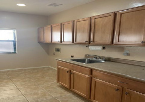 8340 Rocky Brook Dr, Tucson, Arizona 85743, 4 Bedrooms Bedrooms, ,2 BathroomsBathrooms,Home,For Rent,Rocky Brook ,1595