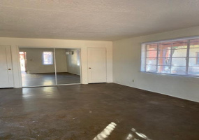 4158 Brown Way, Tucson, Arizona 85711, ,1 BathroomBathrooms,Duplex,For Rent,Brown,1633