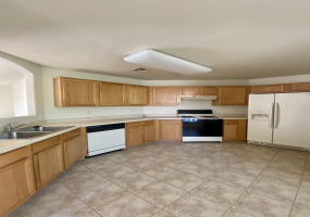 9476 Bench Mark Loop, Tucson, Arizona 85747, 3 Bedrooms Bedrooms, ,2 BathroomsBathrooms,Home,For Rent,Bench Mark ,1057