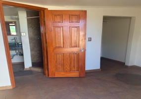 707 35th St, Tucson, Arizona 85713, 1 Bedroom Bedrooms, ,1 BathroomBathrooms,Tri-Plex,For Rent,Unit 2 ,35th ,1677