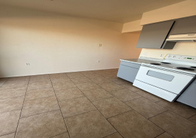 2519 N Geronimo Avenue, Tucson, Arizona 85705, 2 Bedrooms Bedrooms, ,1 BathroomBathrooms,Tri-Plex,For Rent,Unit B,N Geronimo,1683