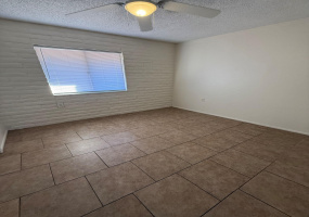 2519 N Geronimo Avenue, Tucson, Arizona 85705, 2 Bedrooms Bedrooms, ,1 BathroomBathrooms,Tri-Plex,For Rent,Unit B,N Geronimo,1683