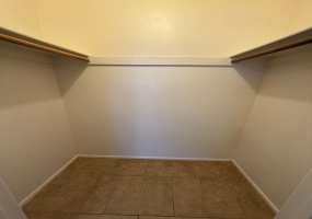 2519 N Geronimo Avenue, Tucson, Arizona 85705, 2 Bedrooms Bedrooms, ,1 BathroomBathrooms,Tri-Plex,For Rent,Unit B,N Geronimo,1683