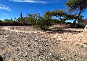 2741 W Kewanee St, Tucson, Arizona 85742, 3 Bedrooms Bedrooms, ,2 BathroomsBathrooms,Home,For Rent,W Kewanee St,1696