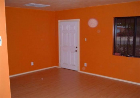 2237 E 19th St, Tucson, Arizona 85719, 2 Bedrooms Bedrooms, ,1 BathroomBathrooms,Home,For Rent,E 19th St,1697