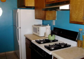 2237 E 19th St, Tucson, Arizona 85719, 2 Bedrooms Bedrooms, ,1 BathroomBathrooms,Home,For Rent,E 19th St,1697
