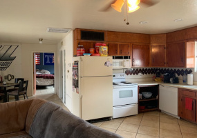 1136 E Lester St, Tucson, Arizona 85719, 2 Bedrooms Bedrooms, ,1 BathroomBathrooms,Home,For Rent,E Lester St,1063