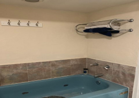 1136 E Lester St, Tucson, Arizona 85719, 2 Bedrooms Bedrooms, ,1 BathroomBathrooms,Home,For Rent,E Lester St,1063