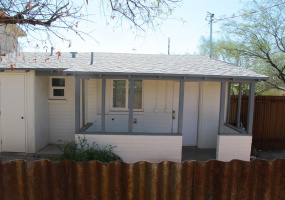 1120 E Water St, Tucson, Arizona 85719, 1 Bedroom Bedrooms, ,1 BathroomBathrooms,Duplex,For Rent,E Water,1066