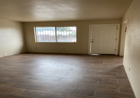 5711 E 26th St unit E, Tucson, Arizona 85711, 2 Bedrooms Bedrooms, ,1 BathroomBathrooms,Apartment,For Rent,E 26th St unit E,1762