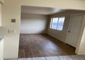 5711 E 26th St unit E, Tucson, Arizona 85711, 2 Bedrooms Bedrooms, ,1 BathroomBathrooms,Apartment,For Rent,E 26th St unit E,1762