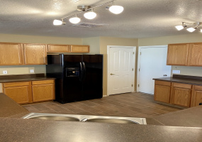 454 W Great White St, Tucson, Arizona 85706, 3 Bedrooms Bedrooms, ,2 BathroomsBathrooms,Home,For Rent,W Great White St,1768