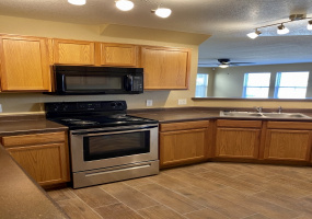454 W Great White St, Tucson, Arizona 85706, 3 Bedrooms Bedrooms, ,2 BathroomsBathrooms,Home,For Rent,W Great White St,1768