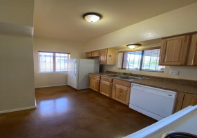 4117 N Via Villas, Tucson, Arizona 85719, 2 Bedrooms Bedrooms, ,2 BathroomsBathrooms,Townhouse,For Rent,N Via Villas,1822