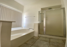 7431 N Thornwood Rd, Tucson, Arizona 85741, 4 Bedrooms Bedrooms, ,2 BathroomsBathrooms,Home,For Rent,7431 N Thornwood Rd,1889