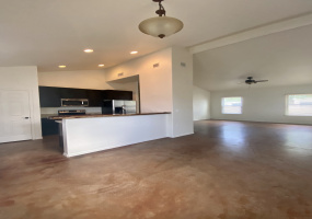 837 E Adams St #2, Tucson, Arizona 85719, 3 Bedrooms Bedrooms, ,2 BathroomsBathrooms,Home,For Rent,E Adams St #2,1914