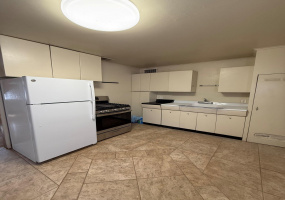 2536 E Linden St #1, Tucson, Arizona 85716, 2 Bedrooms Bedrooms, ,1 BathroomBathrooms,Duplex,For Rent,E Linden St #1,1920