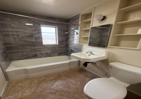 2536 E Linden St #1, Tucson, Arizona 85716, 2 Bedrooms Bedrooms, ,1 BathroomBathrooms,Duplex,For Rent,E Linden St #1,1920