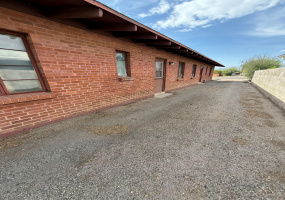 2536 E Linden St #1, Tucson, Arizona 85716, 2 Bedrooms Bedrooms, ,1 BathroomBathrooms,Duplex,For Rent,E Linden St #1,1920