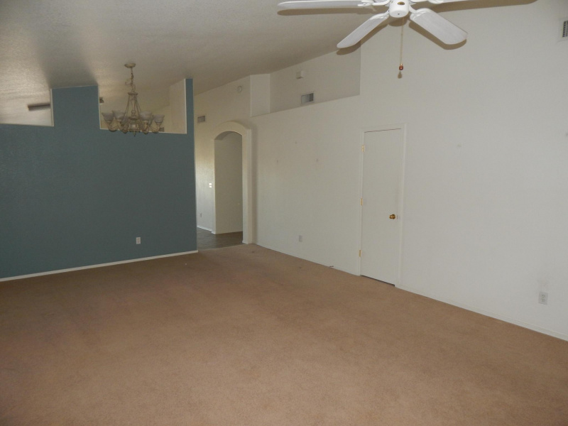 5173 S Via Laguna Blanca, Tucson, Arizona 85706, 3 Bedrooms Bedrooms, ,2 BathroomsBathrooms,Home,For Rent,S Via Laguna Blanca,1989
