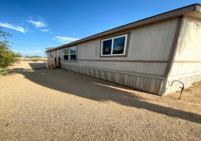 6049 S Holly Dr, Tucson, Arizona 85706, 3 Bedrooms Bedrooms, ,2 BathroomsBathrooms,Manufactured Home,For Rent,S Holly Dr,2025