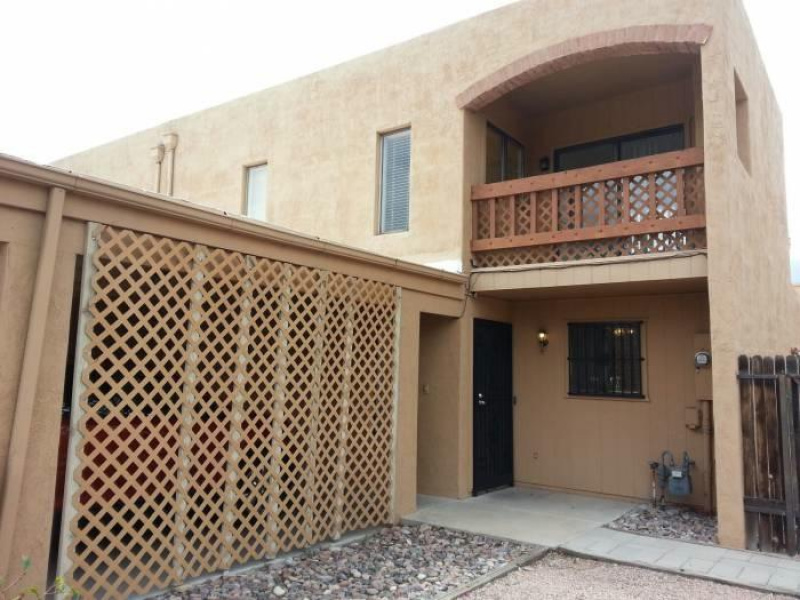 4997 N Plaza Amor, Tucson, Arizona 85704, 3 Bedrooms Bedrooms, ,2 BathroomsBathrooms,Townhouse,For Rent,N Plaza Amor,2090