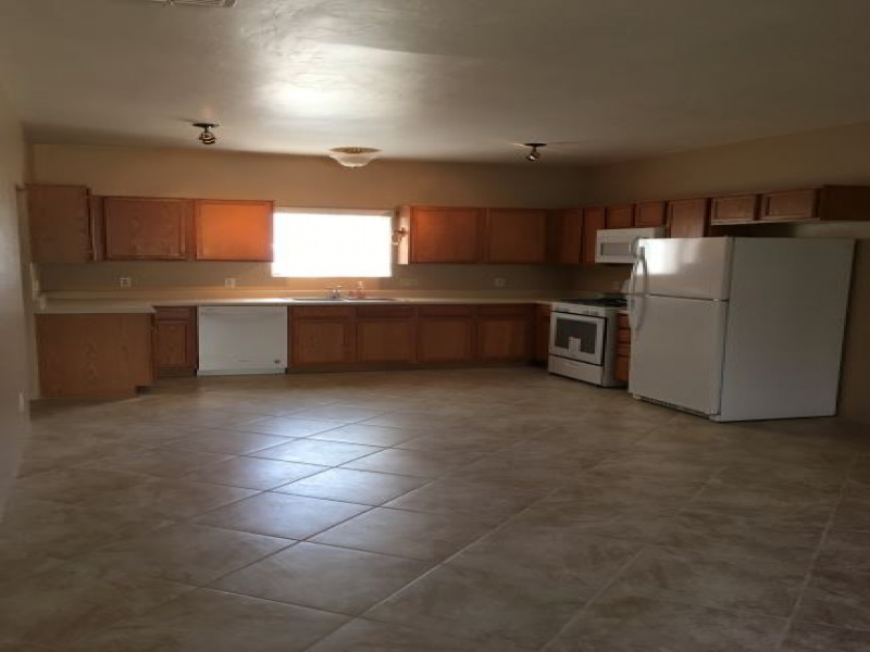 903 E Adams St, Tucson, Arizona 85719, 4 Bedrooms Bedrooms, ,2 BathroomsBathrooms,Home,For Rent,E Adams St,2128