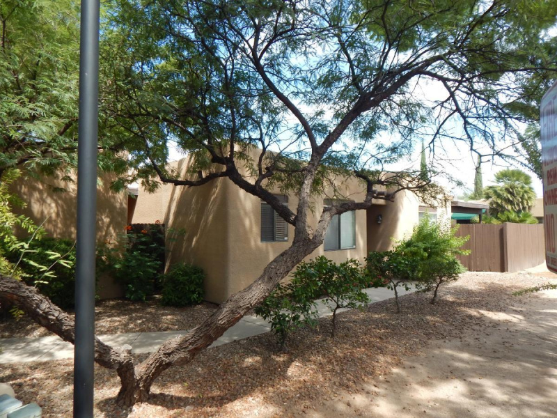 3323 E Popinac Loop, Tucson, Arizona 85716, 3 Bedrooms Bedrooms, ,2 BathroomsBathrooms,Townhouse,For Rent,E Popinac Loop,2176