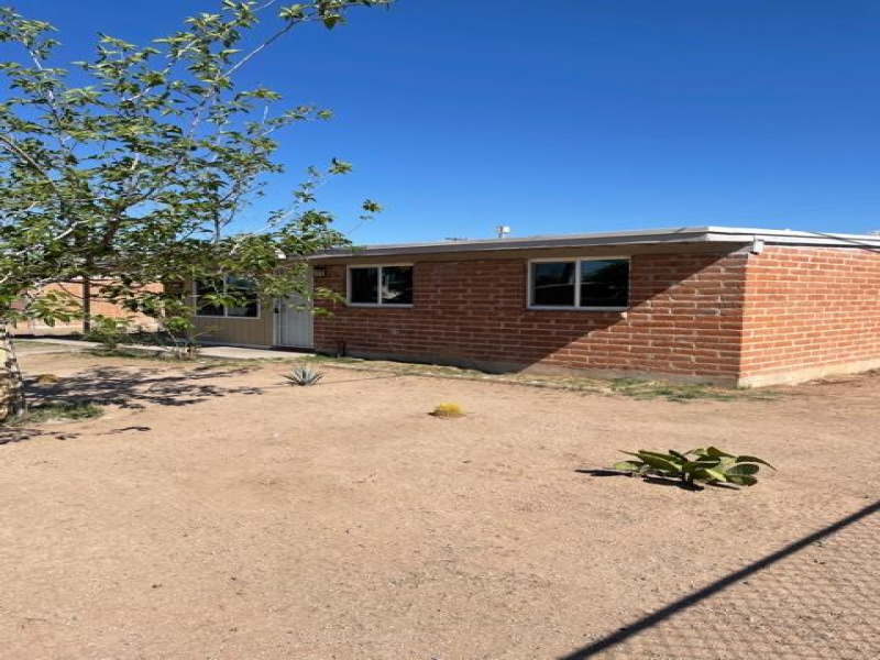 4125 E 27th Street, Tucson, Arizona 85711, 3 Bedrooms Bedrooms, ,1 BathroomBathrooms,Home,For Rent,E 27th,2242