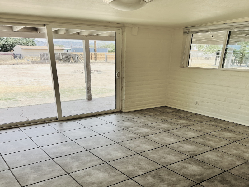 4125 E 27th Street, Tucson, Arizona 85711, 3 Bedrooms Bedrooms, ,1 BathroomBathrooms,Home,For Rent,E 27th,2242