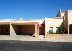 2018 W Cadbury Ct, Tucson, Arizona 85713, 3 Bedrooms Bedrooms, ,2 BathroomsBathrooms,Townhouse,For Rent,W Cadbury Ct,2253