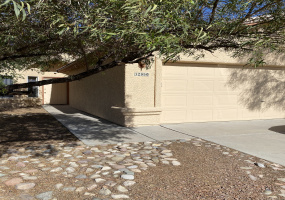 2950 N River Creek Pl, Tucson, Arizona 85745, 3 Bedrooms Bedrooms, ,2 BathroomsBathrooms,Home,For Rent,N River Creek Pl,2257