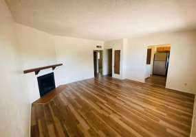 608 E Lester St, Tucson, Arizona 85705, 2 Bedrooms Bedrooms, ,1 BathroomBathrooms,Townhouse,For Rent,E Lester St,2371
